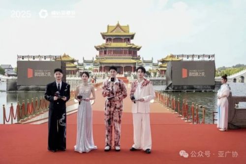 造梦每一秒,横竖都有戏:微短剧迎“逆袭”之年