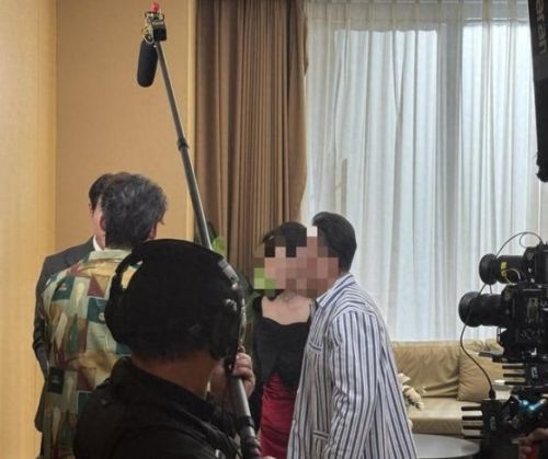 短剧特约演员日薪300元？入职先缴近万集训费，业内揭秘利益链