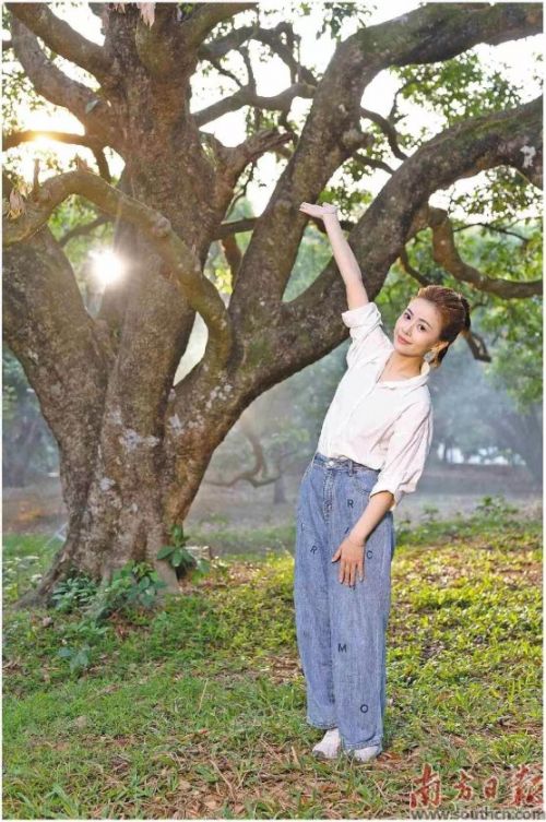 高州微短剧获香港紫荆花国际电影节双提名 村民自演家乡故事